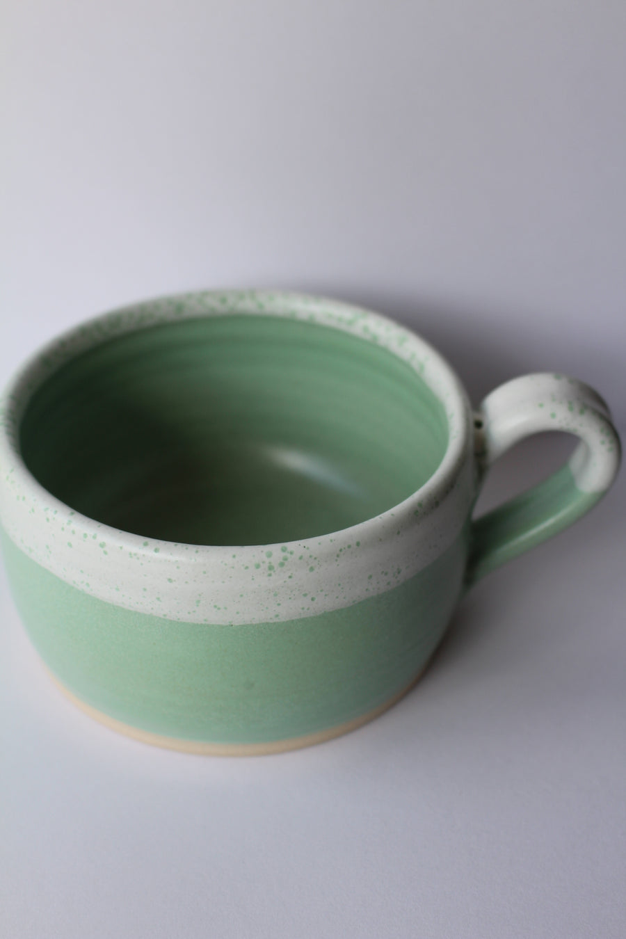 Keramik kop m. hank  - Mintgrøn & Hvid str. XL